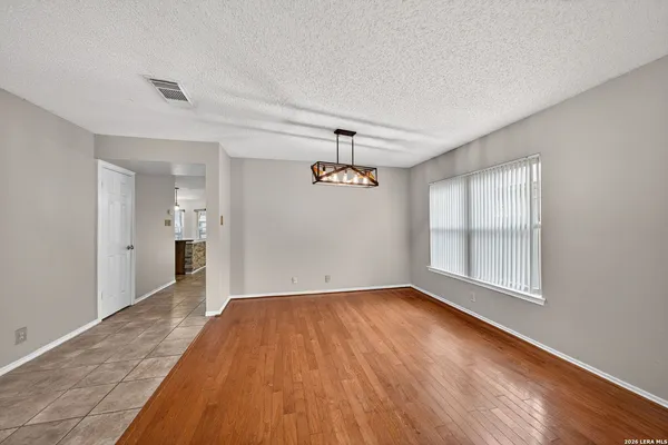 $2,200 | 7019 Jade Field, San Antonio, TX 78240