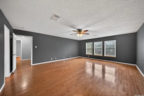 $2,200 | 7019 Jade Field, San Antonio, TX 78240