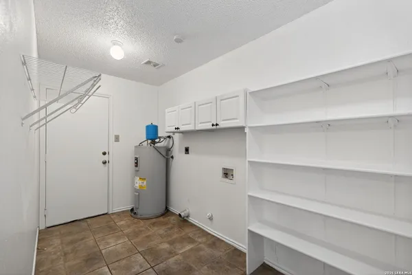 $2,200 | 7019 Jade Field, San Antonio, TX 78240