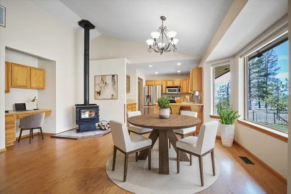 $685,000 | 497 East Stutler Road, Spokane, WA 99224