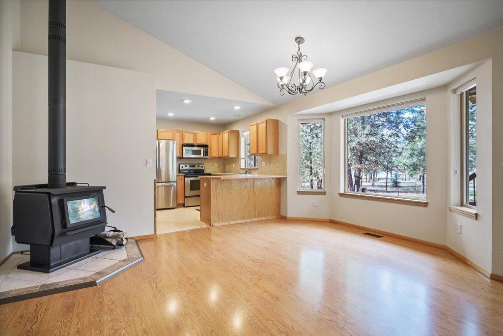 497 East Stutler Road Spokane, WA 99224 - Photo 7 of 37