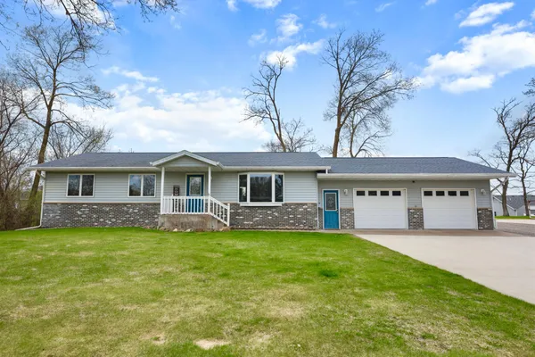 $435,000 | 23051 23rd Avenue, St. Augusta, MN 56301