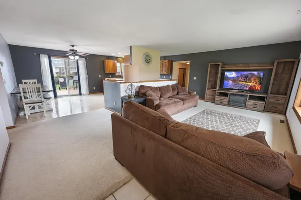 $435,000 | 23051 23rd Avenue, St. Augusta, MN 56301