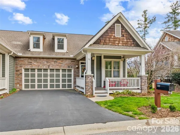 $745,900 | 22 South Kaufman Stone Way, Biltmore Lake, NC 28715