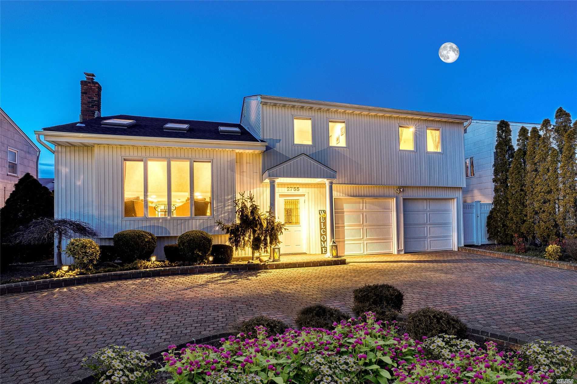 2755 Ellen Road Bellmore, NY 11710 - Photo 1 of 1 Gallery Image 1