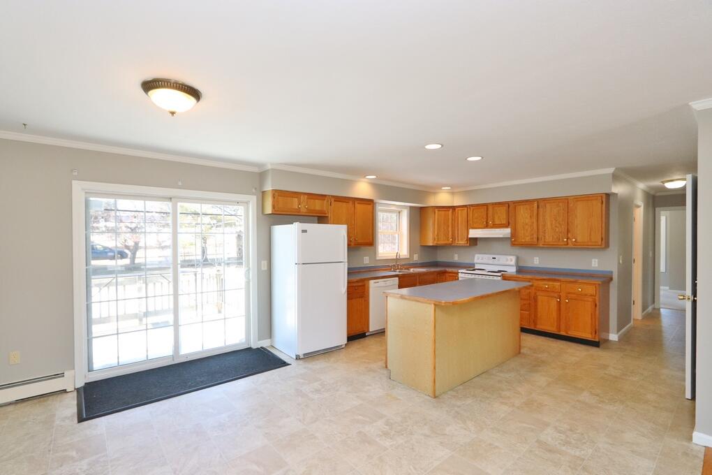 133 Webb Street Portland, ME 04102 - Photo 5 of 26 IMG_6276 (Copy)