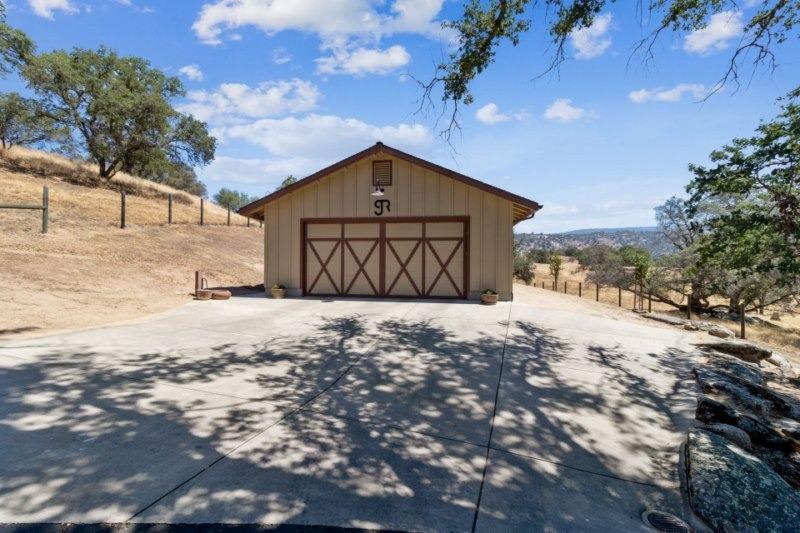 17350 Morgan Canyon Road Prather, CA 93651 - Photo 8 of 44 Gallery Image 8