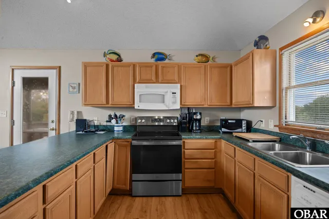 $614,000 | 760 Crown Point Road, Corolla, NC 27927