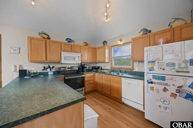 $614,000 | 760 Crown Point Road, Corolla, NC 27927