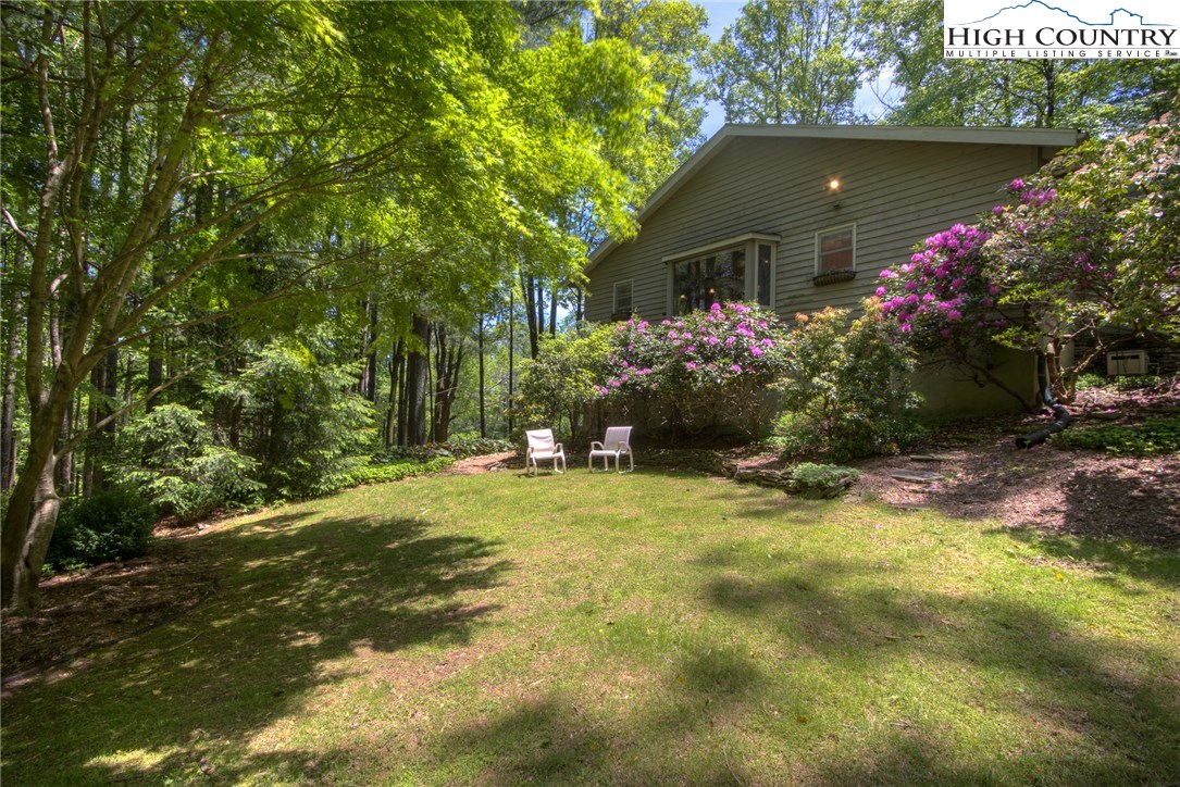 404 Meadow View Road Glade Valley, NC 28627 - Photo 9 of 30 Gallery Image 9