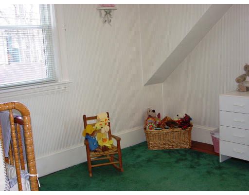 35 Canterbury Road Newton, MA 02461 - Photo 13 of 13