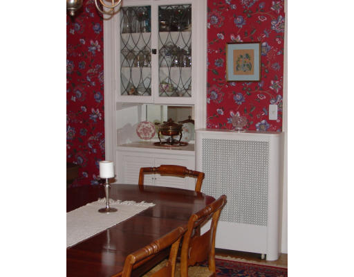 35 Canterbury Road Newton, MA 02461 - Photo 6 of 13