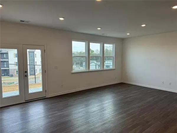 $1,950 | 100 Mission Boulevard, Pendergrass, GA 30567