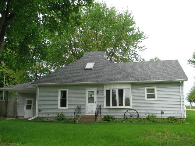 534 Willow Street Bennett, IA 52721 - Photo 1 of 24 Gallery Image 1