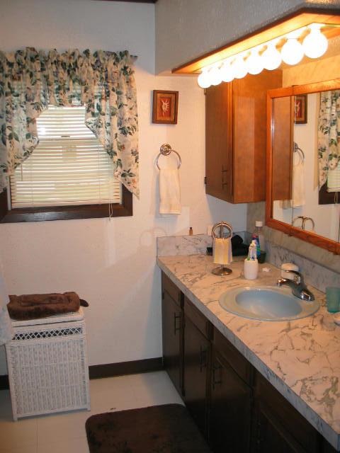 534 Willow Street Bennett, IA 52721 - Photo 11 of 24 Gallery Image 11