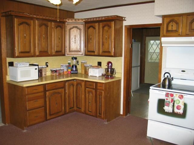534 Willow Street Bennett, IA 52721 - Photo 5 of 24 Gallery Image 5