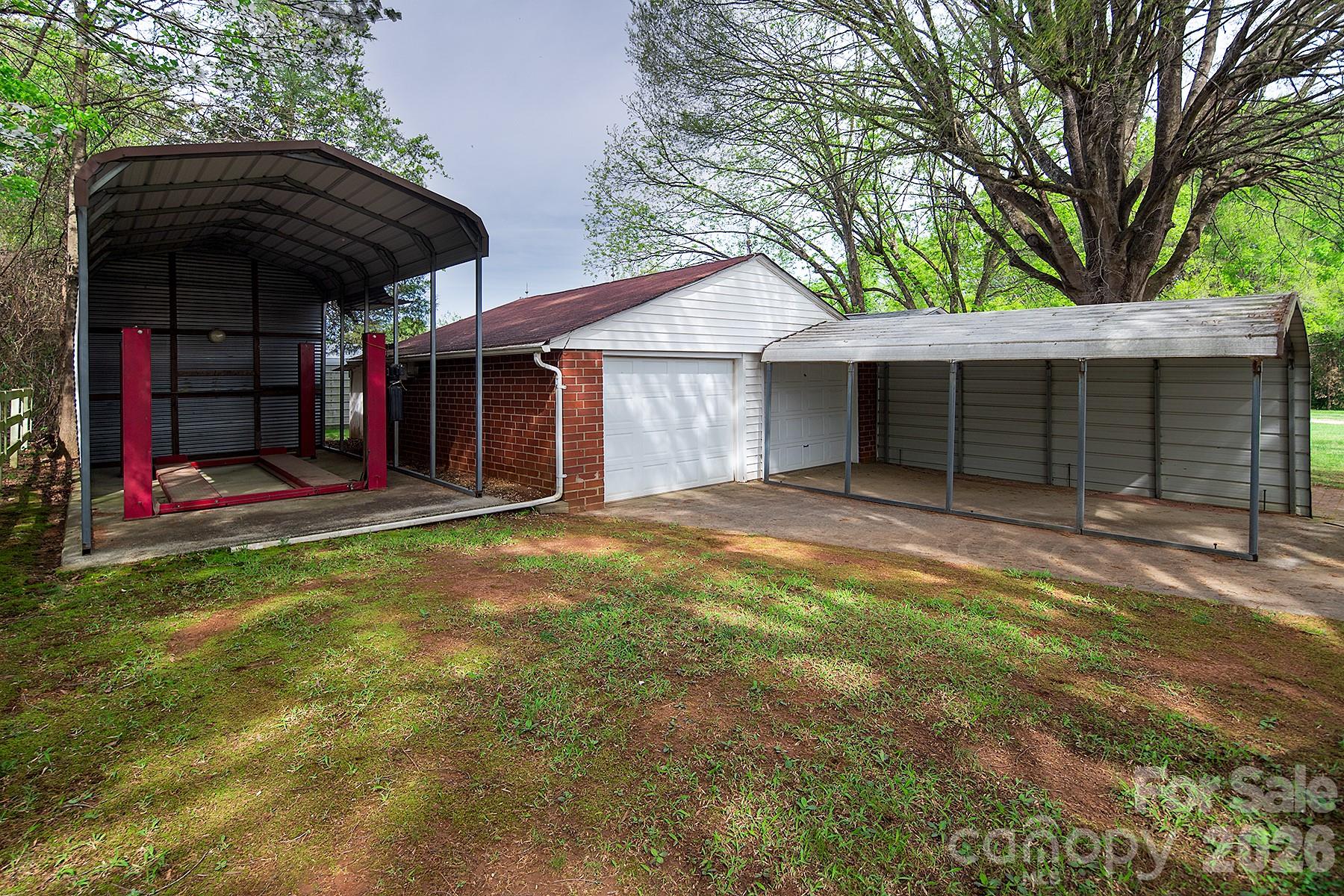 1030 China Grove Road China Grove, NC 28023 - Photo 4 of 25