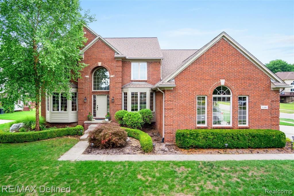 116 Scarborough Lane Rochester Hills, MI 48306 - Photo 1 of 53