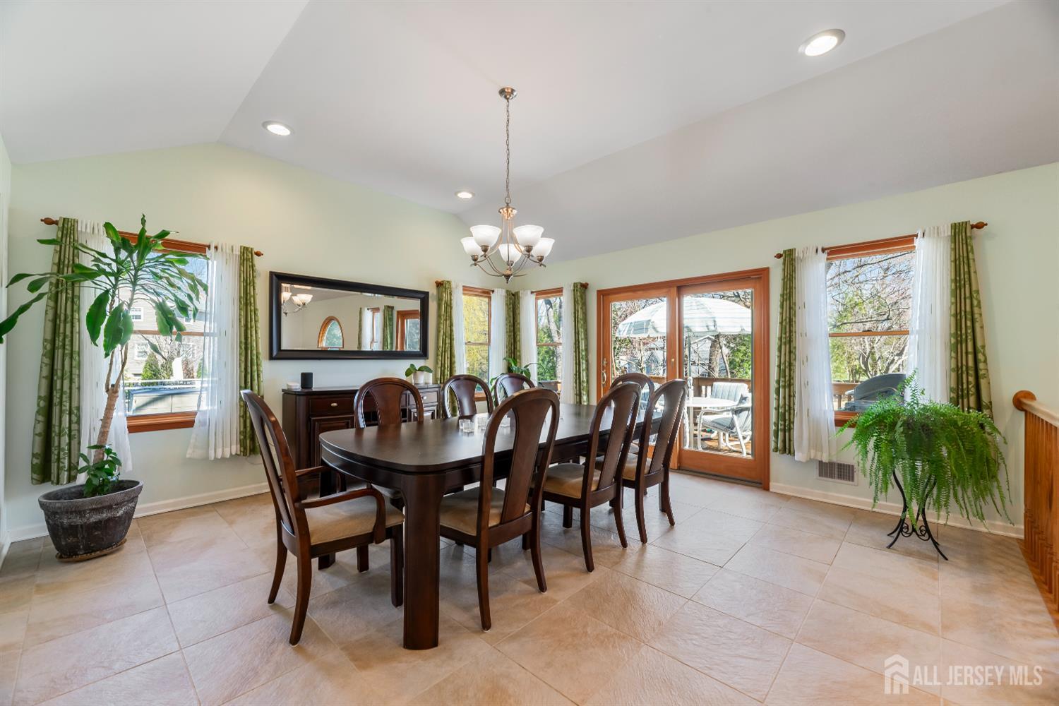 53 Rath Lane East Brunswick, NJ 08816 - Photo 21 of 65 Gallery Image 21