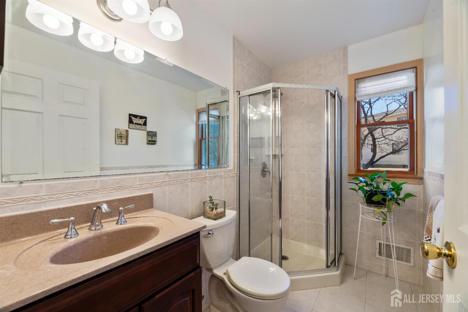 53 Rath Lane East Brunswick, NJ 08816 - Photo 29 of 65 Gallery Image 29