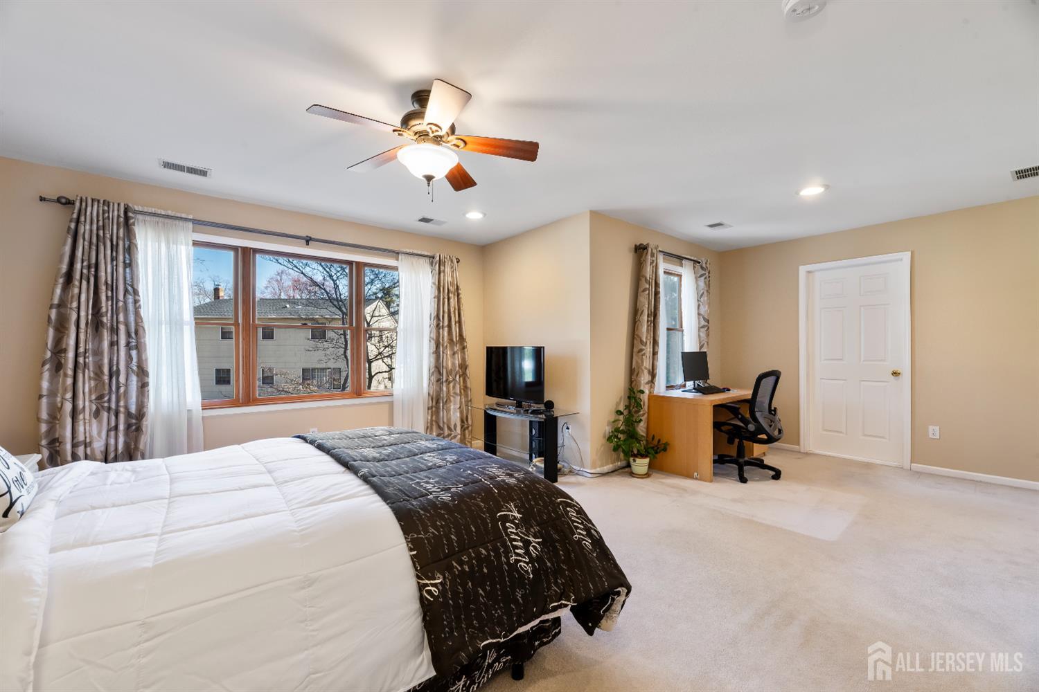53 Rath Lane East Brunswick, NJ 08816 - Photo 33 of 65 Gallery Image 33