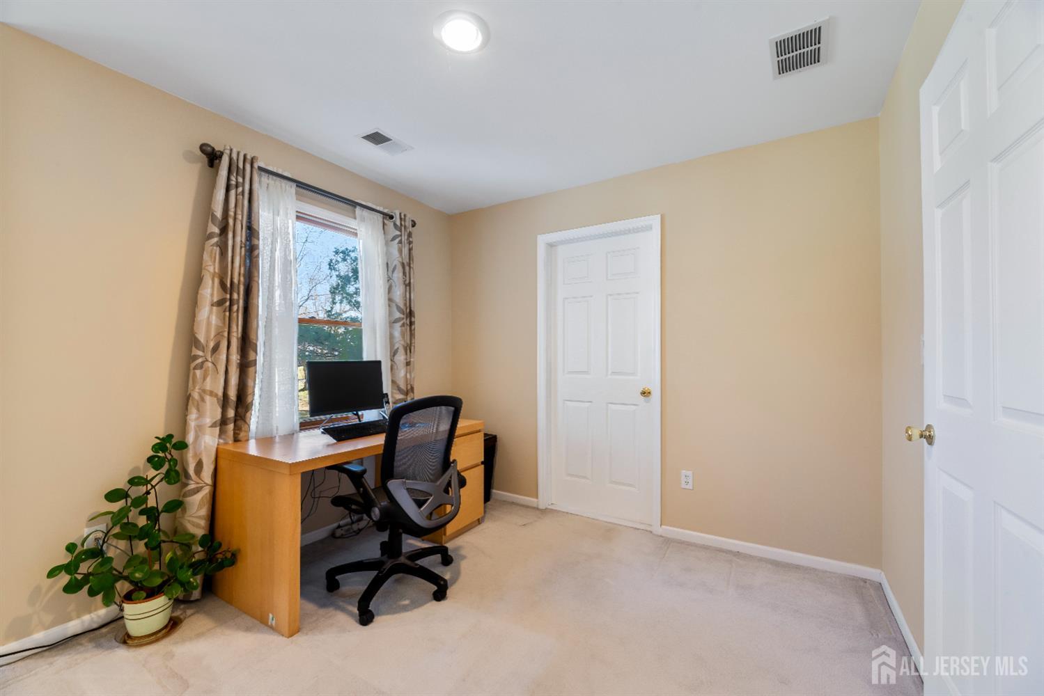 53 Rath Lane East Brunswick, NJ 08816 - Photo 34 of 65 Gallery Image 34