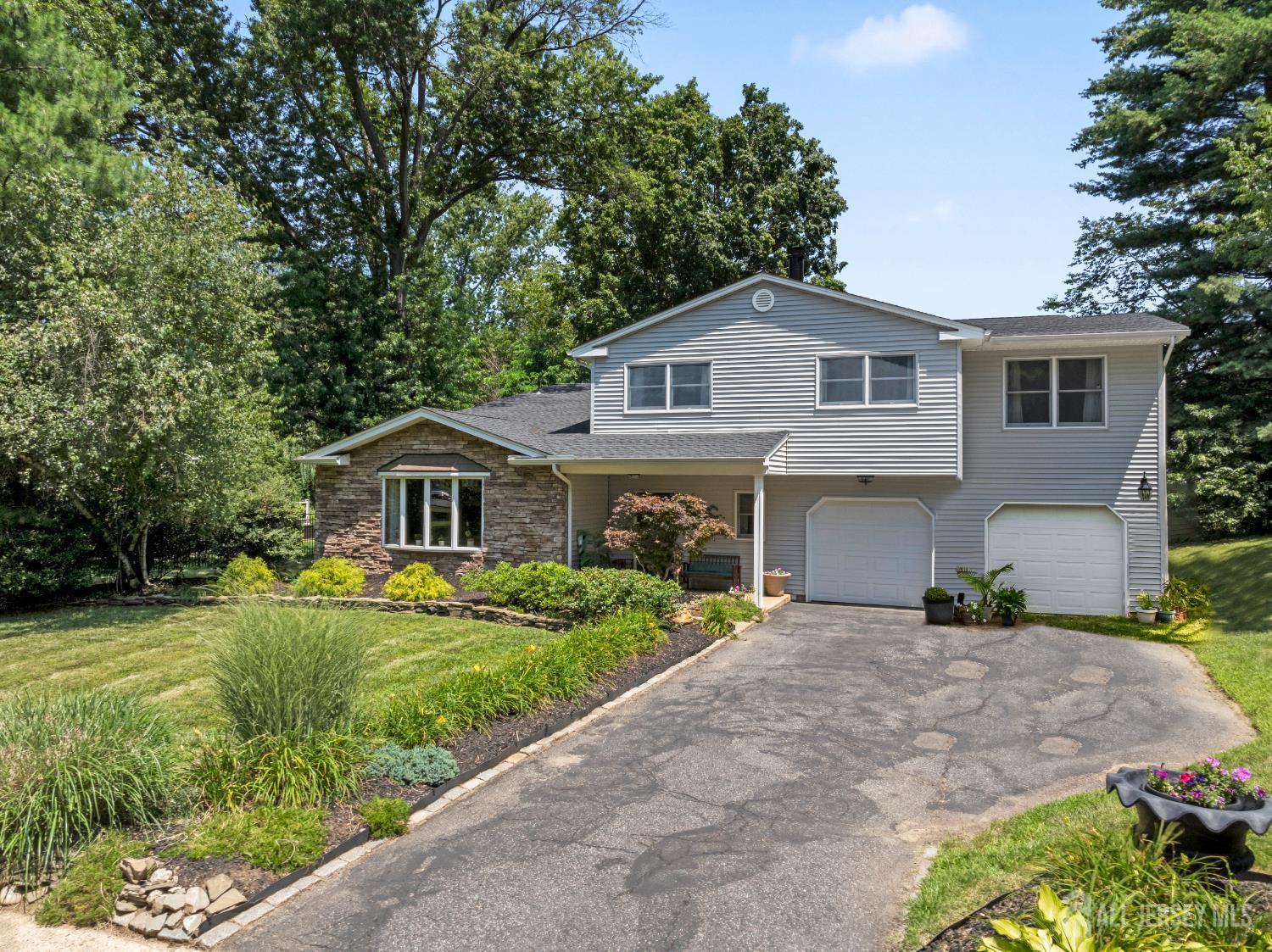 53 Rath Lane East Brunswick, NJ 08816 - Photo 4 of 65 Gallery Image 4