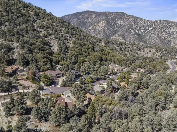 $373,000 | 2112 Glacier Drive, Pine Mountain Club, CA 93222