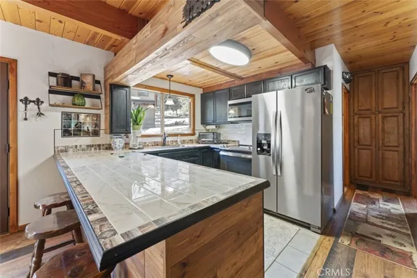 $373,000 | 2112 Glacier Drive, Pine Mountain Club, CA 93222