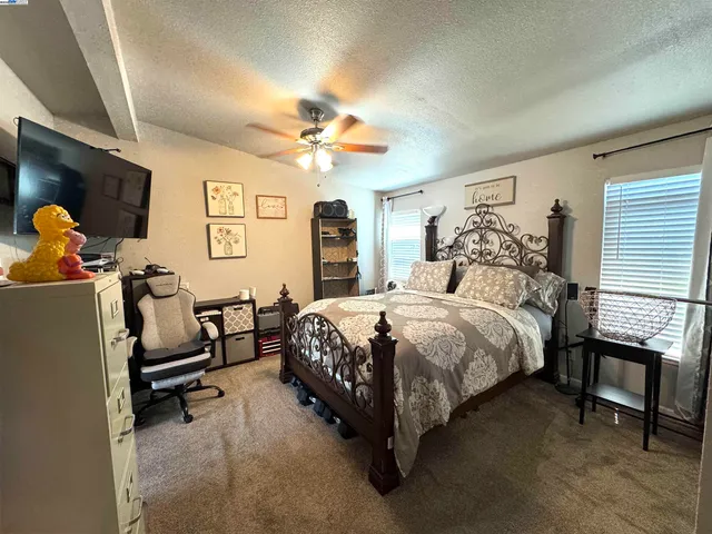 $290,000 | 600 East Weddell Drive, Unit 71, Sunnyvale, CA 94089