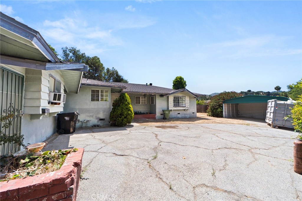 3242 North Rancho La Carlota Road Covina, CA 91724 - Photo 3 of 42