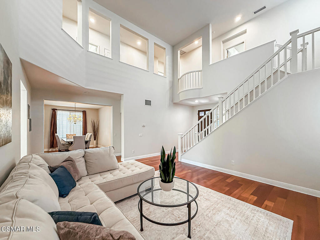 180 Brooks Road Simi Valley, CA 93065 - Photo 9 of 68 Gallery Image 9