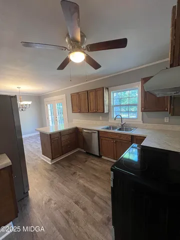 $164,900 | 133 Briardale Avenue, Warner Robins, GA 31093