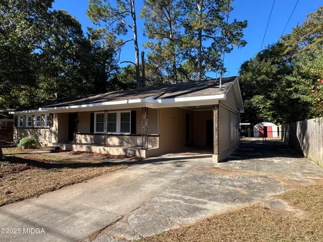 $164,900 | 133 Briardale Avenue, Warner Robins, GA 31093