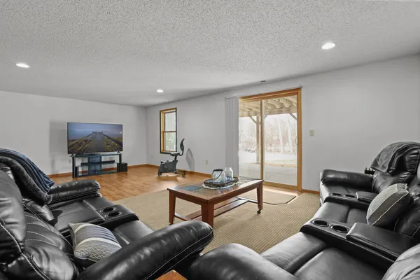 $554,900 | 6624 145th Circle North, Hugo, MN 55038