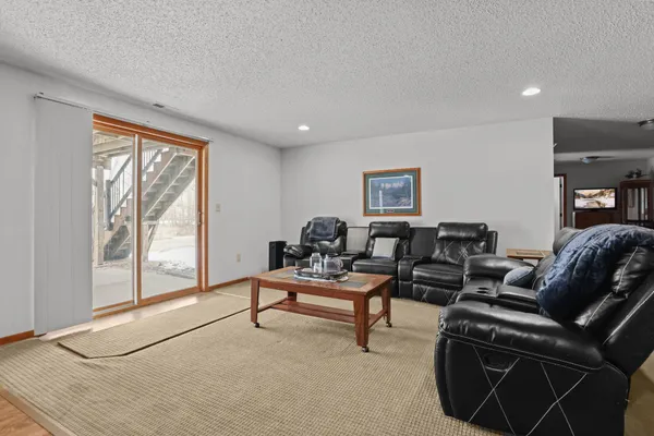 $554,900 | 6624 145th Circle North, Hugo, MN 55038