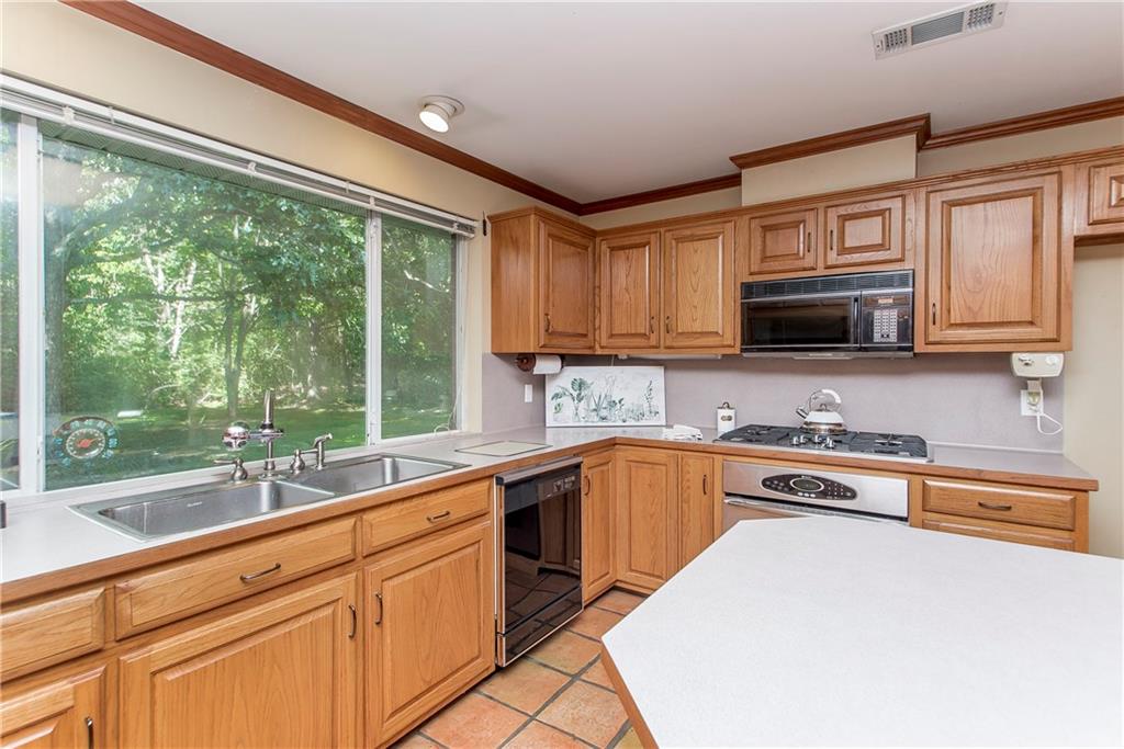 41293 Rue Maison Ponchatoula, LA 70454 - Photo 10 of 30 Gallery Image 10