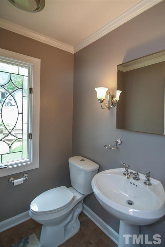 2917 Rue Sans Famille Raleigh, NC 27607 - Photo 4 of 24