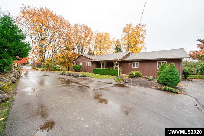 1453 Doaks Ferry Road Northwest Salem, OR 97304 - Photo 5 of 42