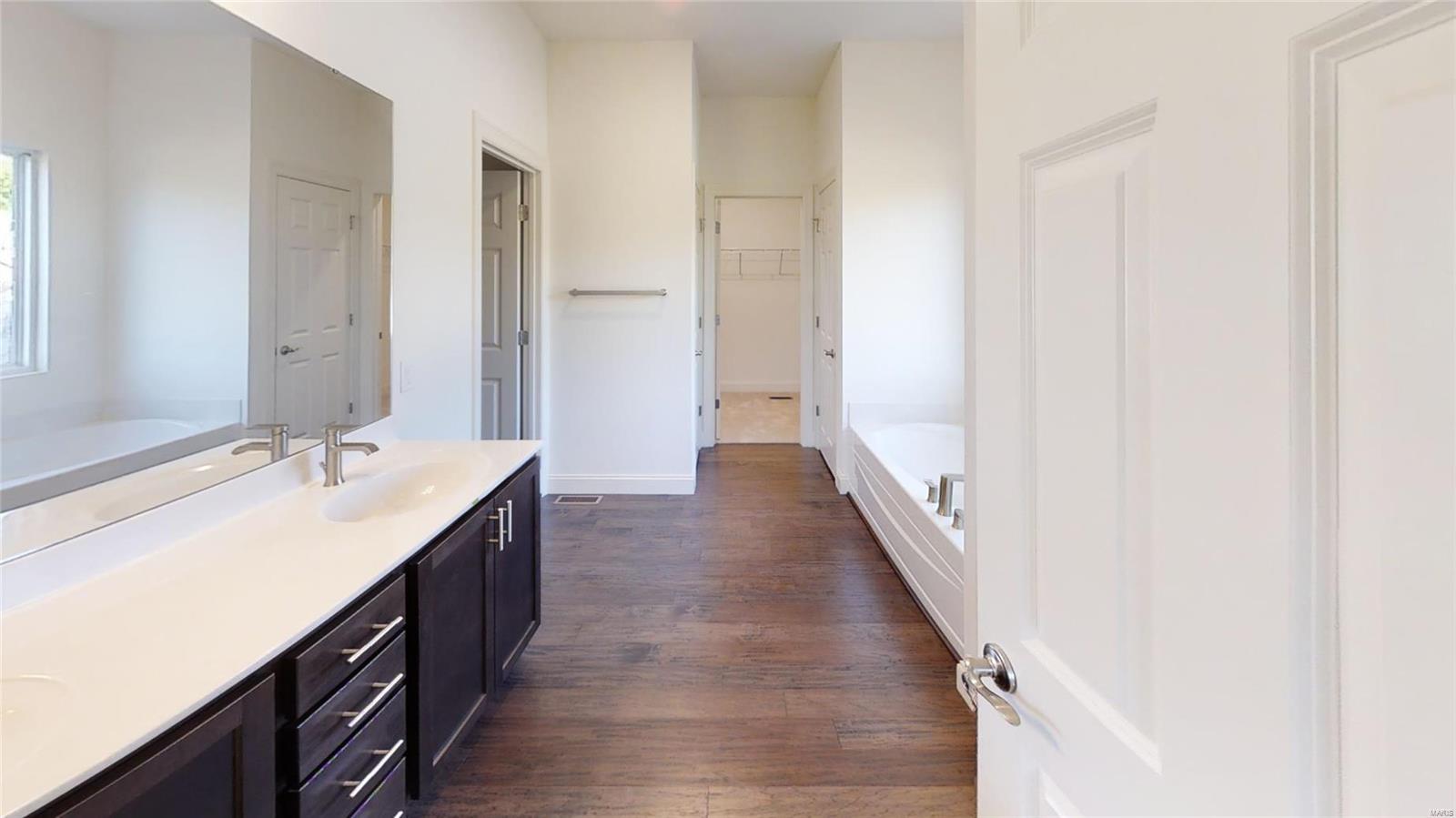 541 Ridge Top Court Eureka, MO 63025 - Photo 18 of 36 Gallery Image 18
