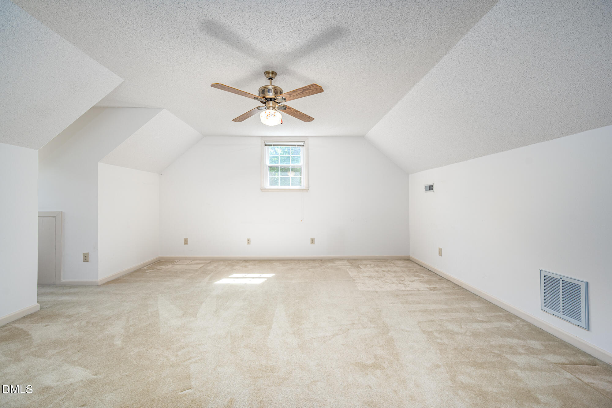 712 Flagstone Way Durham, NC 27712 - Photo 29 of 41