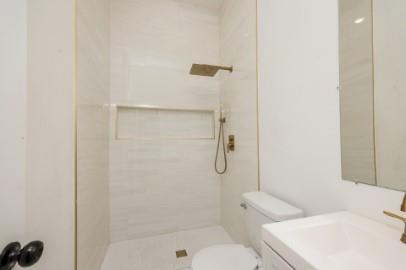 2216 Dyson Street Dallas, TX 75215 - Photo 11 of 13