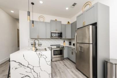 2216 Dyson Street Dallas, TX 75215 - Photo 4 of 13