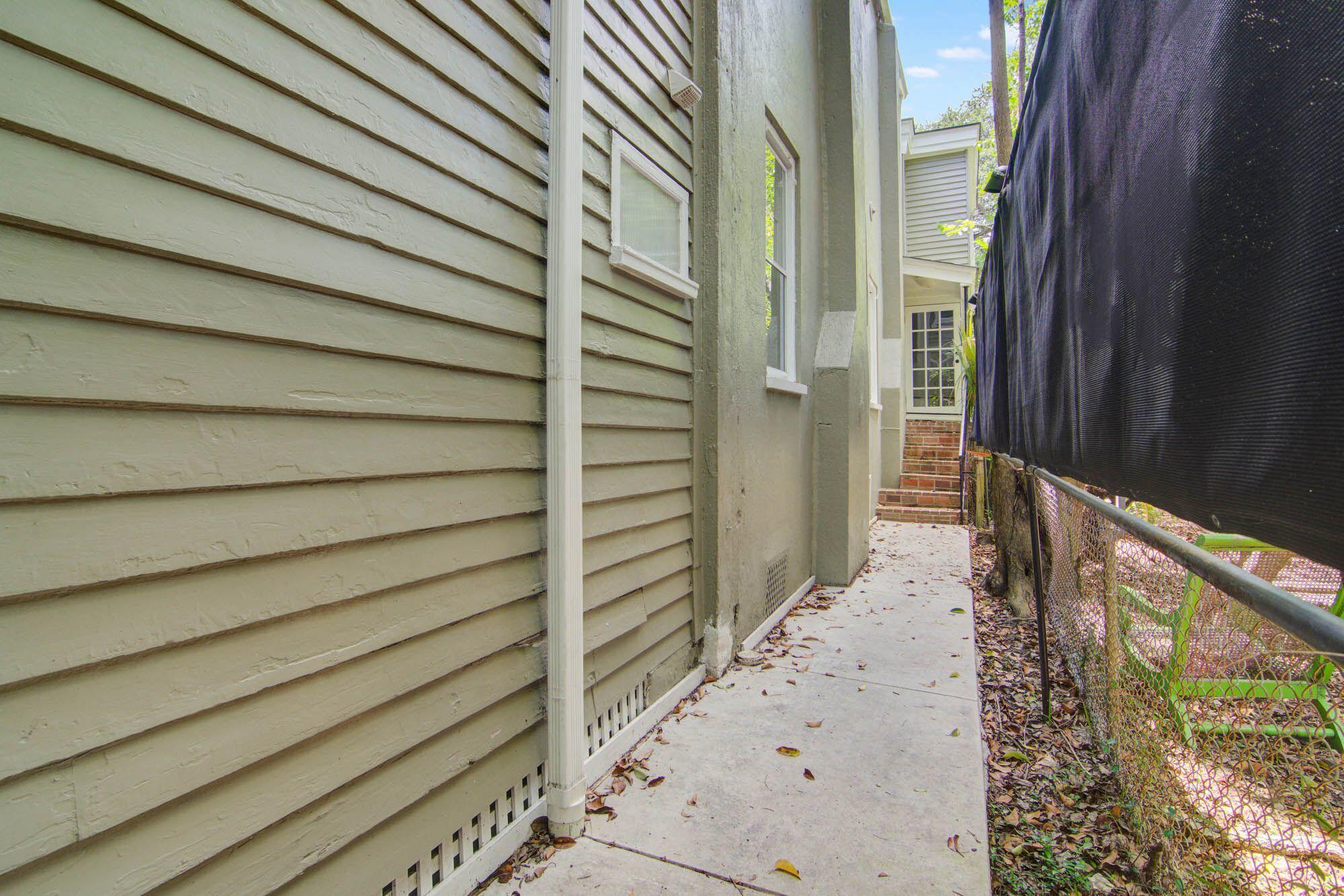 169 Rutledge Avenue Charleston, SC 29403 - Photo 32 of 60 Access to 1BR Apt