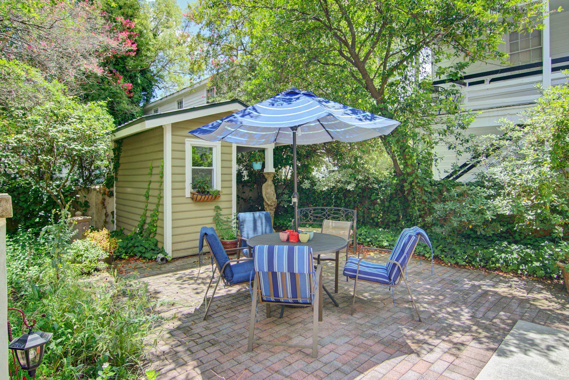 169 Rutledge Avenue Charleston, SC 29403 - Photo 60 of 60 Carriage House Courtyard