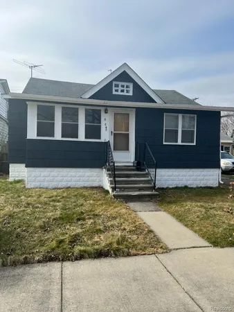 $103,500 | 5047 Anatole Street, Grosse Pointe, MI 48236