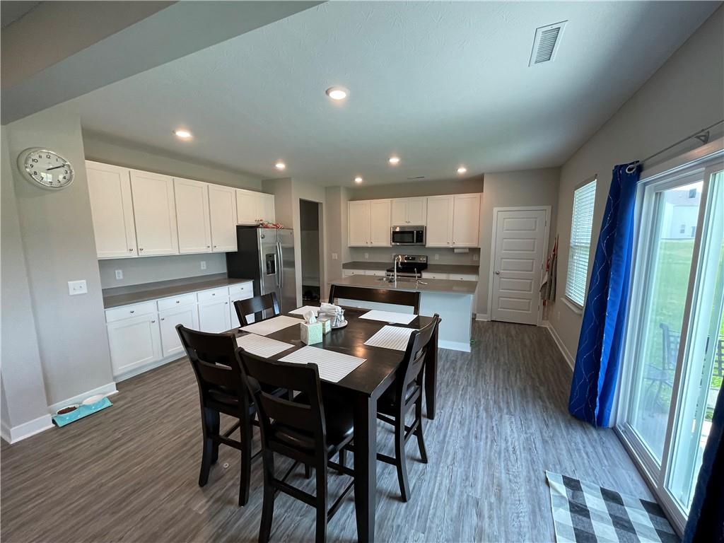 9592 Crossfield Road Avon, IN 46123 - Photo 5 of 29