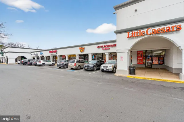 $3,495 | 4071 Championship Court, Annandale, VA 22003