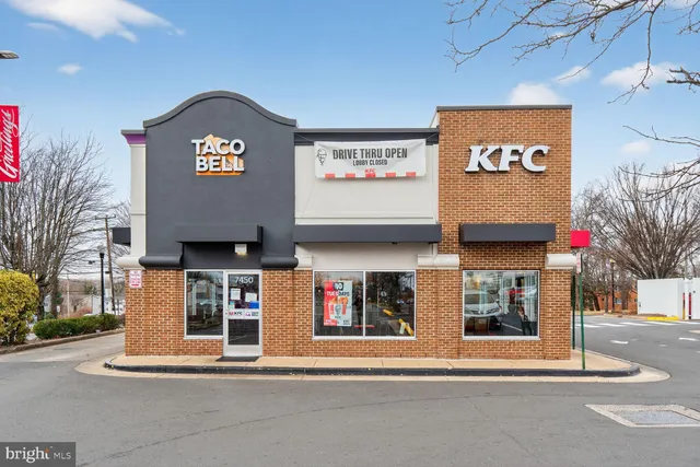 $3,495 | 4071 Championship Court, Annandale, VA 22003