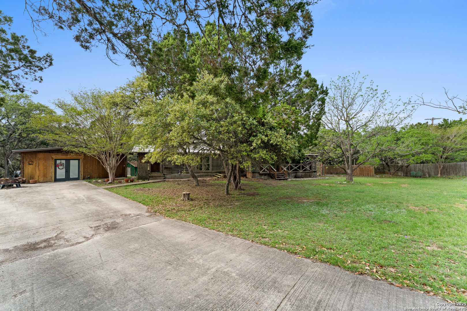 2390 Elm Ridge Drive Spring Branch, TX 78070 - Photo 32 of 38